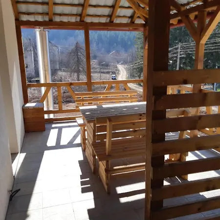 Gmitrovic Apartment Rtanj
