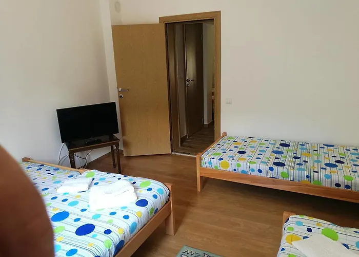 Gmitrovic Апартаменты Ртань